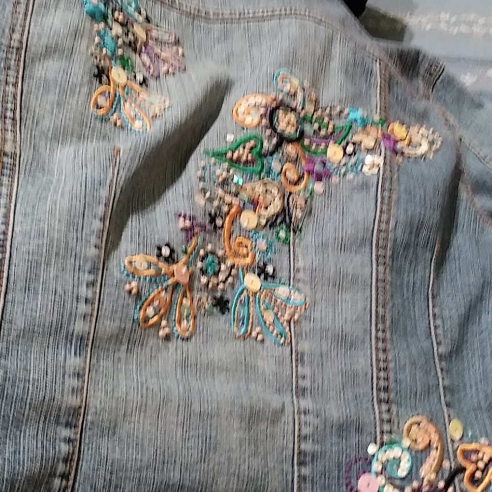 Jean jacket - Picture 2 of 2